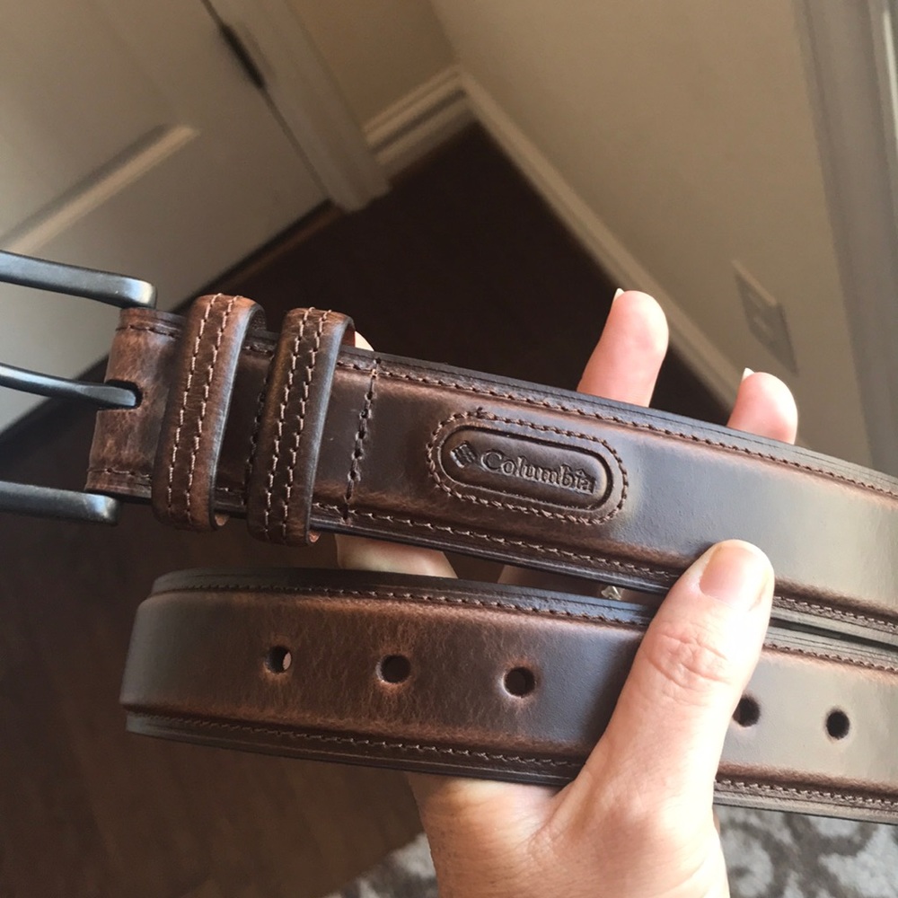 Columbia brown leather belt